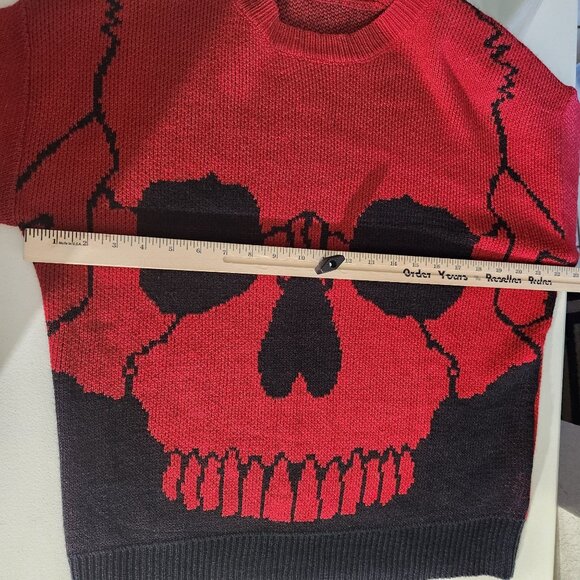 Shein Skull Sweater Pullover Small Red & Black Goth Grunge Christmas - Picture 8 of 13